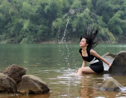 Silicon Valley Stunned by Slashed Investments